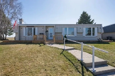 3 Bluffs Rd, Newcastle Image# 9