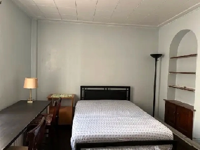 Charming Studio Apartment – Available May, June, or July 2025! Image# 1