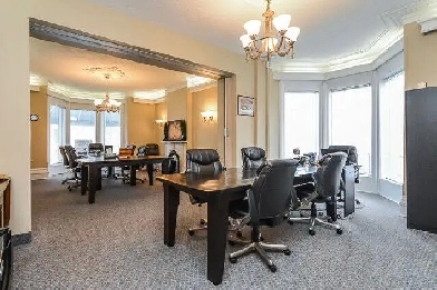 Elegant Main Floor Private Office Downtown Oshawa Image# 2