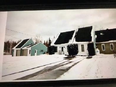 À vendre maison unifamiliale. Image# 1