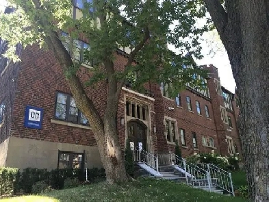 1-bedroom   large living room | Safe & clean area | Westmount Image# 1