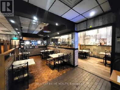 Pub & Restaurant Opportunity | High Traffic Location! Image# 1