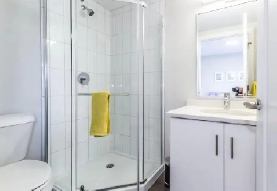SUMMER SUBLET Image# 2