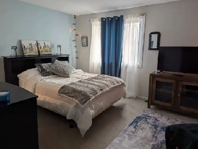 AVAILABLE NOW!  ALL INCLUSIVE, FURNISHED ROOM FOR RENT. Image# 1