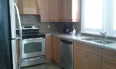 Rooms in a student's house near Mohawkcollage for student rent Image# 1