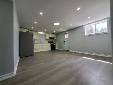 Newly renovated 2- Bedroom Legal Basement Apartment Image# 1