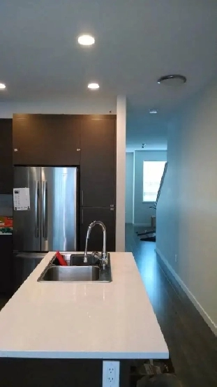 Guilford area - 4 bedroom house Image# 1