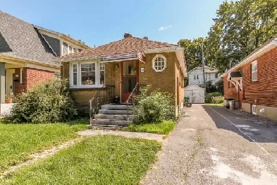 house for rent, great location Image# 1