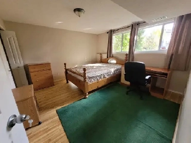 FURNISHED ROOM 4RENT ALL INCLUDED- WALK2 SOMERSET CTRAIN STATION Image# 1