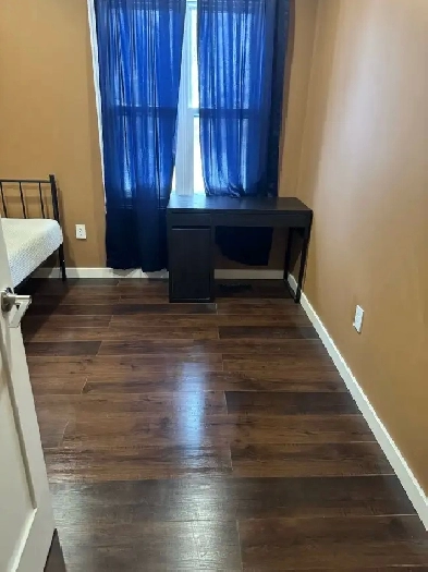 Prime Renovated Rooms Available for Rent Image# 1