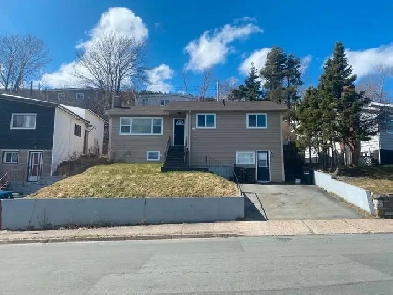 3 bedroom 1 bath Upstairs apartment Image# 6
