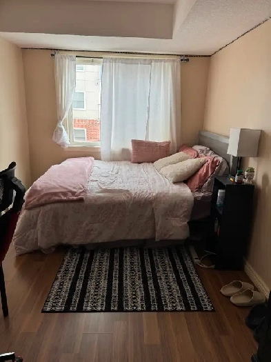 UW/WLU SPRING 2025 SUBLET! PRICE NEGOTIABLE Image# 1