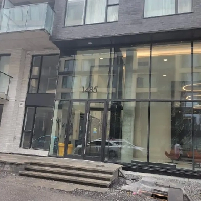 Lease transfer studio  in  Grifingtown from  June  1st to Septem Image# 1