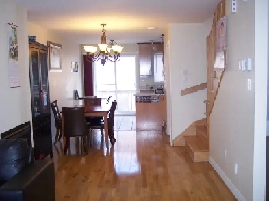 Townhouse close to Metro Longueuil for rent Image# 6