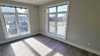 3 Bedroom Apartment for rent! Close to CarletonU and uOttawa Image# 5