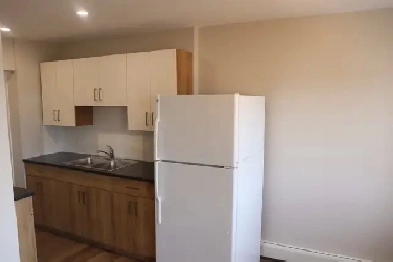 2 Bedroom apt $1,740/m Avail May 15 Image# 8