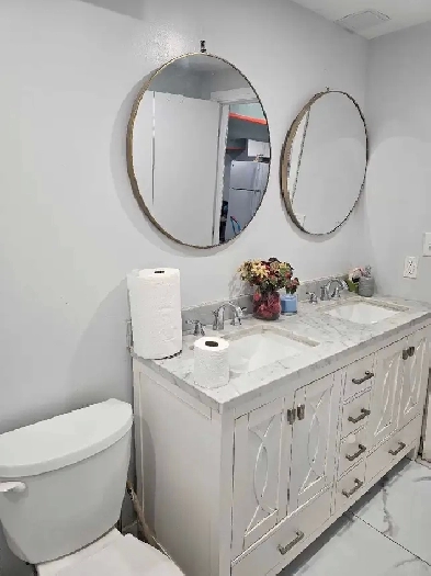 LEGAL 1Bed 1Bath Basement Apartment Image# 4