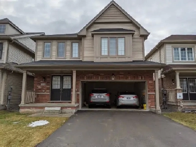 Beautiful 4-Bedroom Detached Home Image# 1