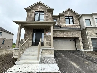 Luxurious 6-Bedroom Family Home in South Barrie Image# 34