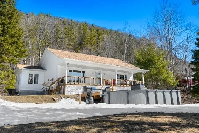 Water Front House for sale Image# 9