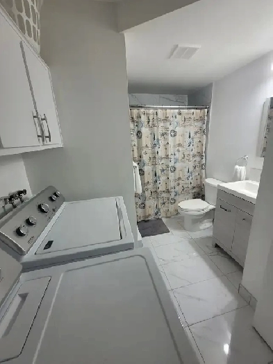 4 1/2 renover a louer // 2 chambres (H1g4g6) Image# 1