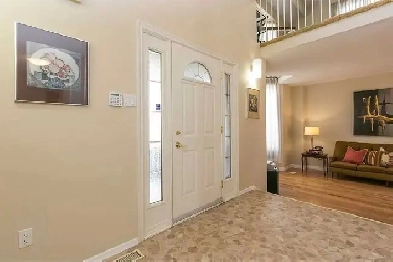 2nd level bedroom for rent in Brampton Image# 1