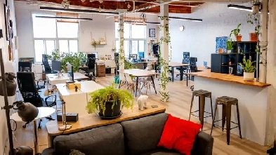 MAI JUIN - SOUS LOC/SUBLEASE POSTE DANS COWORK Image# 1