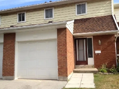 3 Beds,2 Bath,Finished Basement,Appliances,A.C.Garage,Patio,Town Image# 1