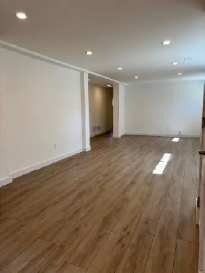 Modern 2 bedroom apartment Image# 9