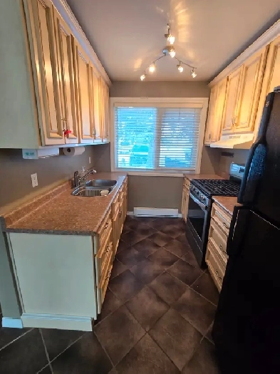 4 BEDROOM 2 BATHROOM TOWNHOUSE  IN RIVERDALE, WHITEHORSE, Image# 14