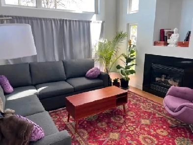 2 Quiet, Private, Spotless Rooms Available – Up to 4 Guests Image# 5