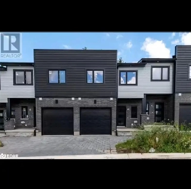 All-inclusive furnished new townhouse, 1 bedroom Image# 3