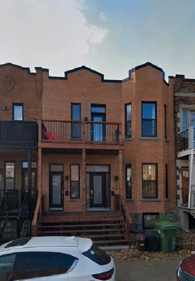 3 bedrooms 1 bathroom apartment close to metro vendome Image# 9