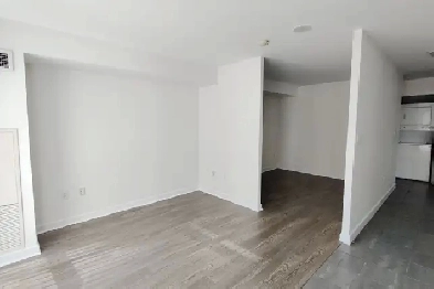 One Bedroom for Lease in Fort York Image# 1