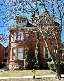 Annex 3 Br 2 1/2 bath/Fireplace newly renovated May 1 or Jun 1 Image# 3