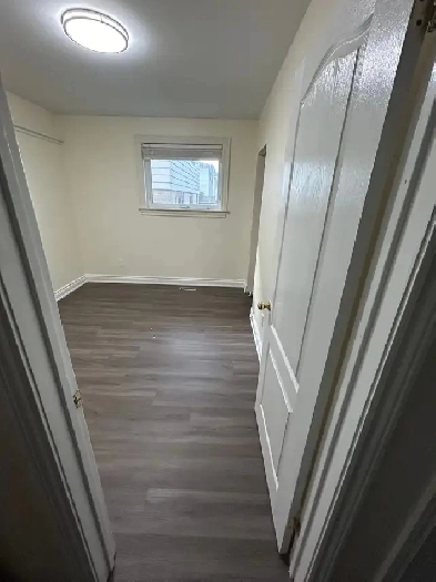 Rooms available for rent near Sheridan available from 1stJune Image# 1