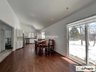 Maison à  vendre en Estrie Image# 4