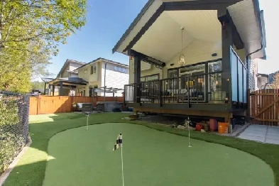 NEW LISTING: 39253 Falcon Crescent Image# 1