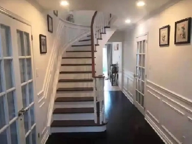 Georgian College Area Second Floor Two Rooms For Rent Image# 1