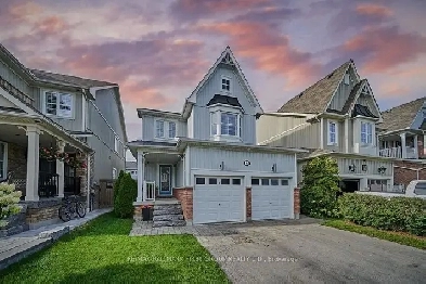 ✨BEAUTIFULLY APPOINTED 3 BED 4 BATH HOME WITH SALTWATER POOL! Image# 1