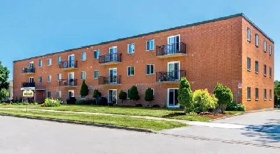 1 bedroom, 1 bath, no balcony Apartment for Rent - 30 Campbell C Image# 1