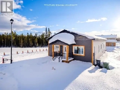 32 Flora Avenue - Terence Tait® Image# 9