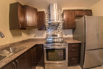 2 BEDROOM APARTMENT - Available June 1st, $1395! Image# 6