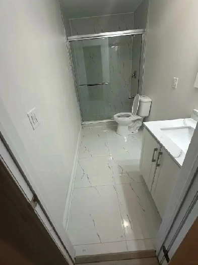 basement for rent Vaughan Image# 4