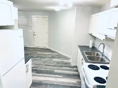 2 BED/1 BATH CLEAN, BRIGHT AND QUIET - NEWLY UPDATED Image# 4