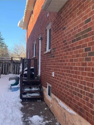 Bayview / HWY 7 Image# 1