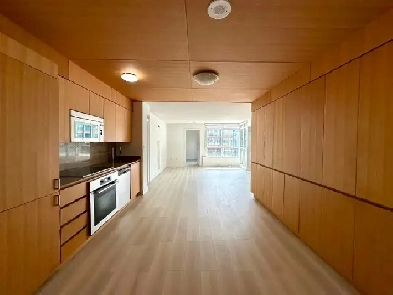 Beautiful Two Bedroom Unit at Bayview & Sheppard Image# 14