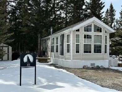 2006 Park Model on a lot in Coyote Creek in Sundre, AB Image# 12