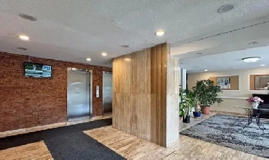 spacious condo for sale Image# 7