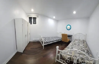 SHARING ROOM ,GIRLS ,ON MAIN FLOOR   FROM MAY 01 Image# 2